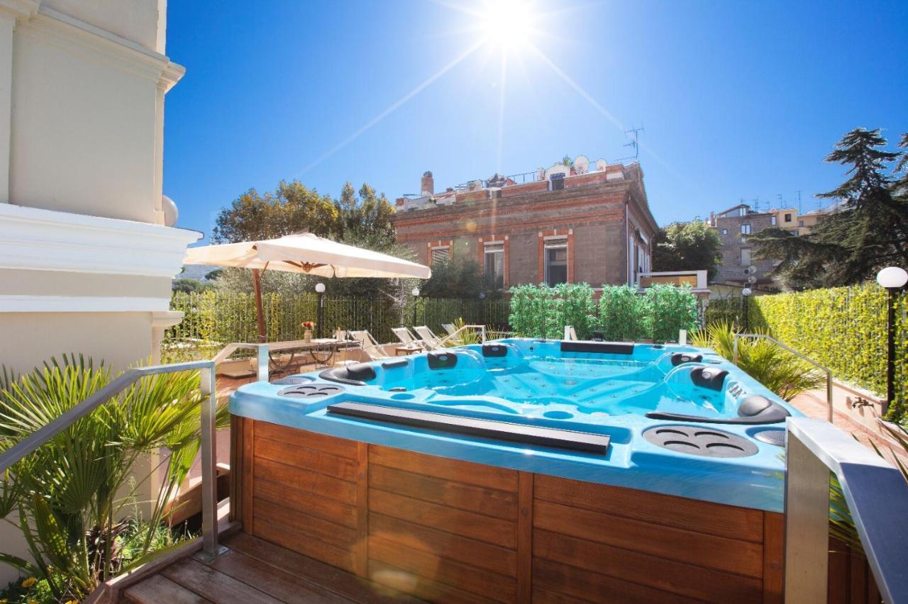לינה וארוחת בוקר סורנטו La Terrazza 38 מראה חיצוני תמונה